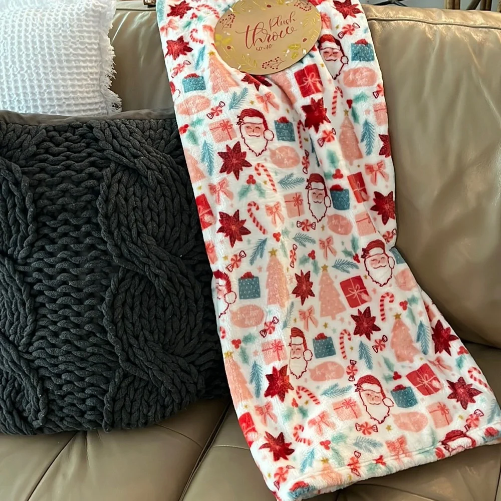 Artisan Christmas Plush Throw